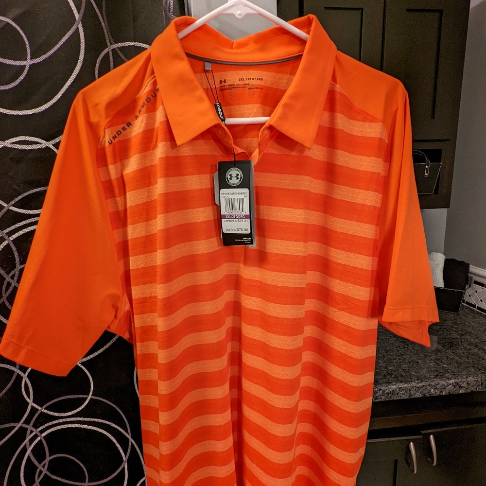Men's Under armor golf shirt